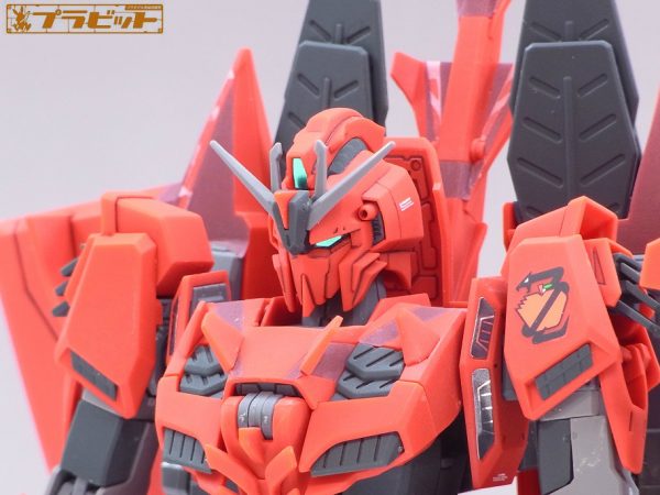 MG 1/100 MSZ-006-P2/3Cゼータガンダム3号機P2型 レッドゼータ 完成品 