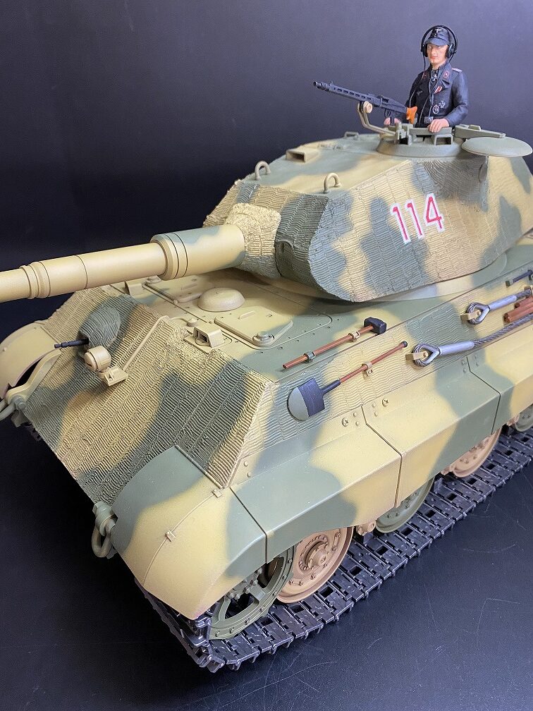 製作代行紹介「タミヤ 1/16 ドイツ重戦車キングタイガー ポルシェ砲塔」戦車ラジコン全塗装プラン | プラビット