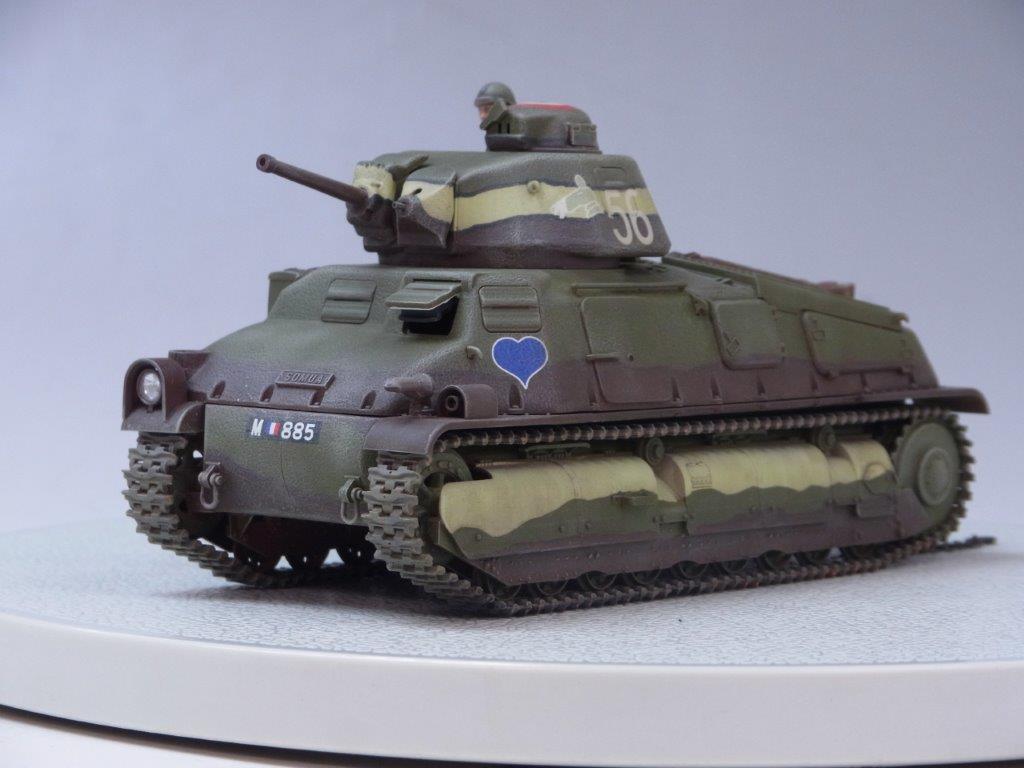 製作代行紹介「タミヤ 1/35 フランス中戦車 ソミュアS35」戦車全塗装 