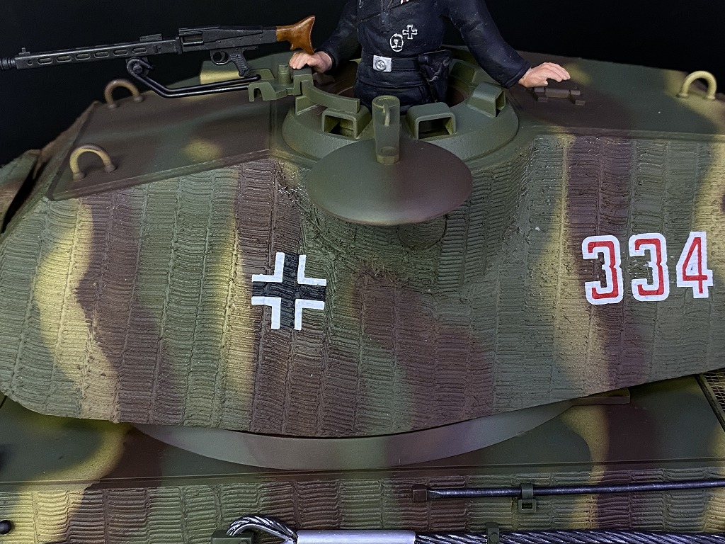 製作代行紹介「タミヤ 1/16 キングタイガーポルシェ砲塔」全塗装プラン