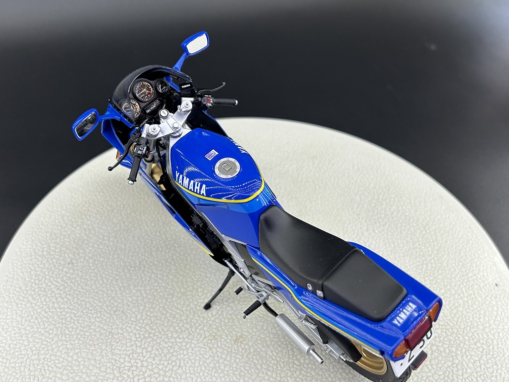 製作代行紹介「ハセガワ 1/12 ヤマハ TZR250 (1KT) `ファラウェイ