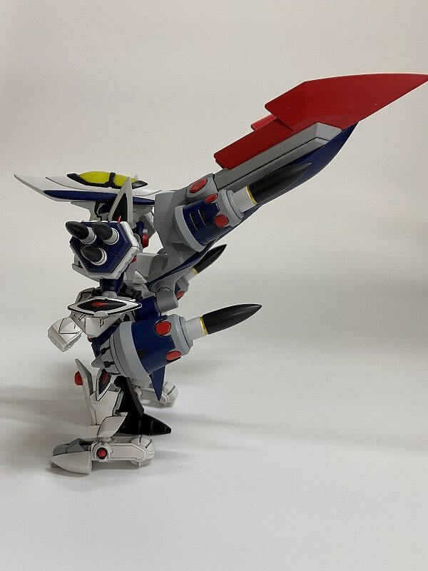 製作代行紹介「バンダイ ダンボール戦機 LBX オーレギオン」全塗装