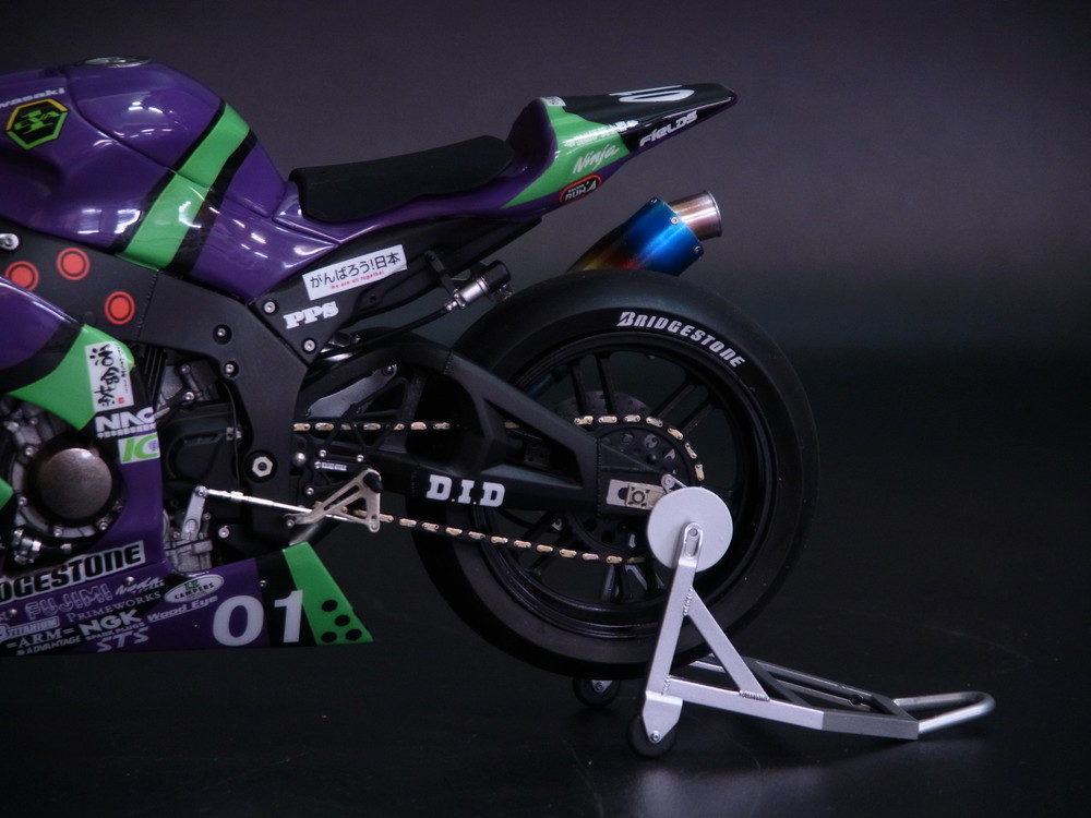 製作代行紹介「フジミ 1/12 エヴァRT 初号機 トリックスター FRTR